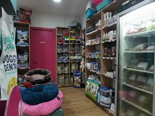 Tiendas de productos para mascotas en Olot